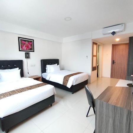 Golden Ganesha Hotel Yogyakarta By Ecommerceloka Gondowulung Екстериор снимка