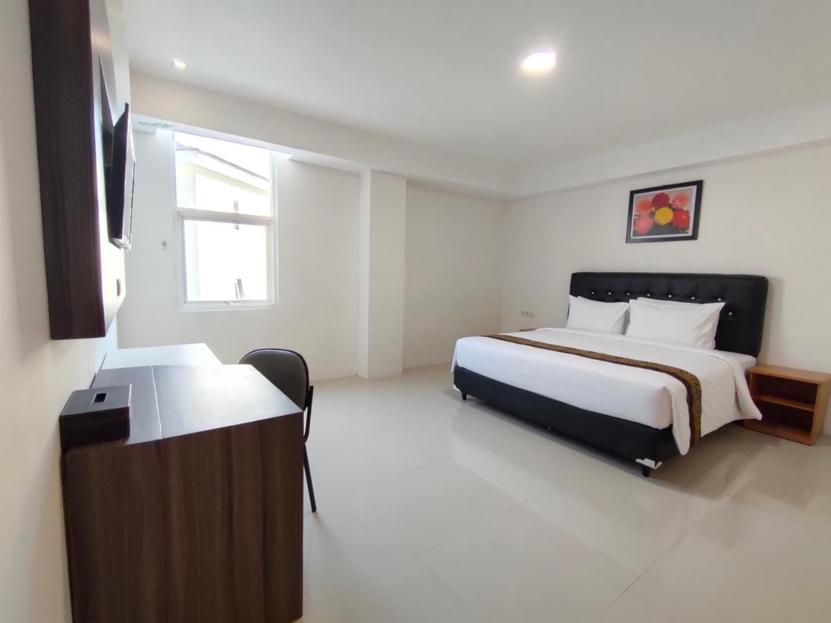 Golden Ganesha Hotel Yogyakarta By Ecommerceloka Gondowulung Екстериор снимка